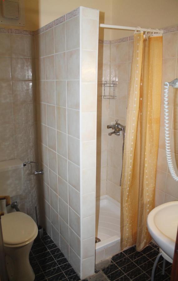 Bed and Breakfast Zur Post Lackenhof Exterior foto