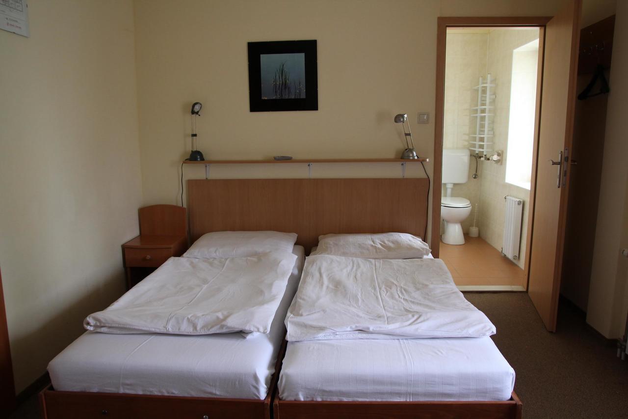 Bed and Breakfast Zur Post Lackenhof Exterior foto